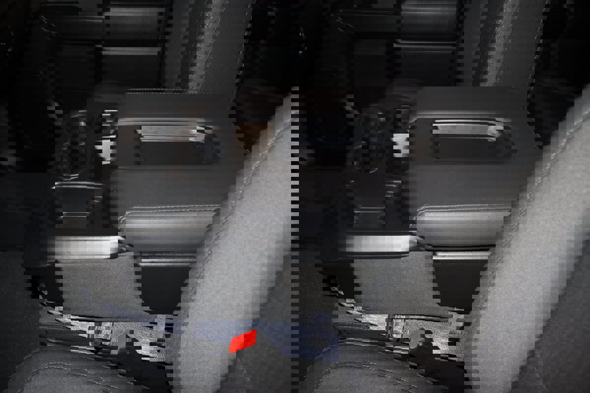 Used 2026 Chevrolet Silverado 2500 Custom w/ Custom Value Package image 38