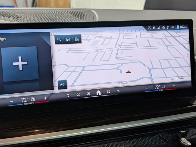 Used 2025 BMW X5 xDrive50e w/ M Sport Package image 22