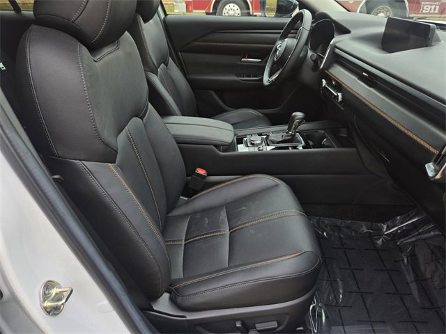 Used 2025 MAZDA CX-50 AWD 2.5 S w/ Premium Plus Pkg image 35