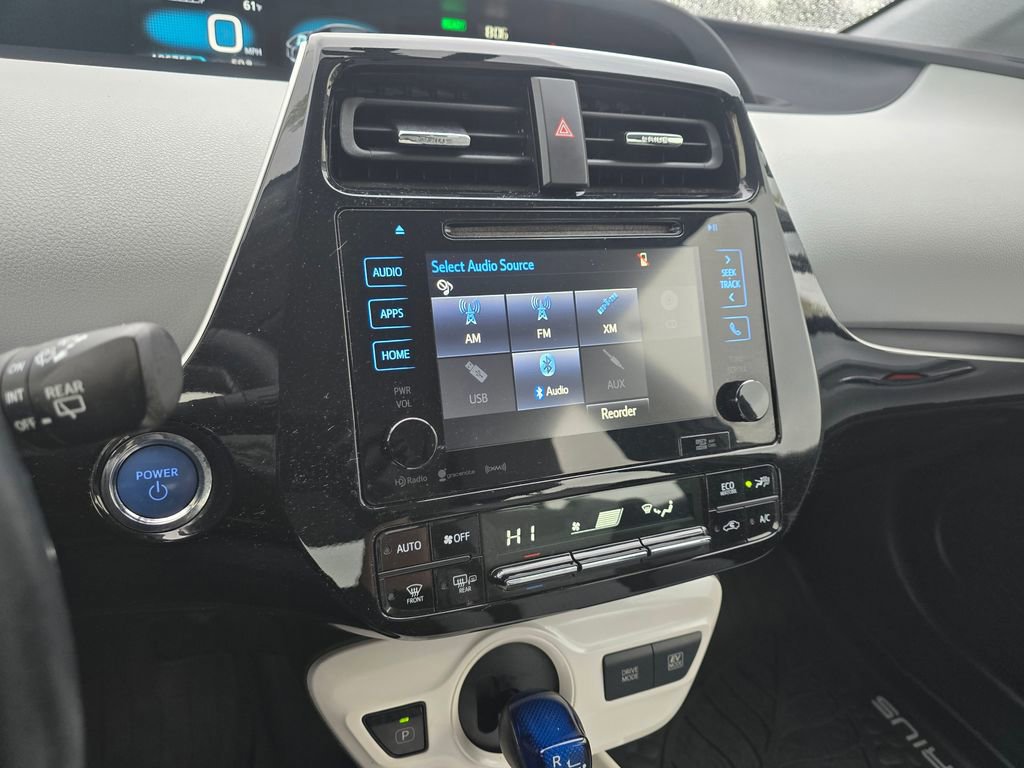 Used 2016 Toyota Prius Three FWD image 18