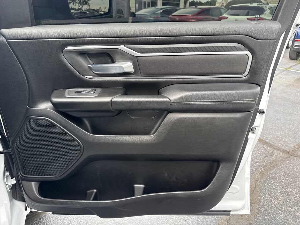 Used 2025 RAM 1500 Big Horn AWD/4WD image 34