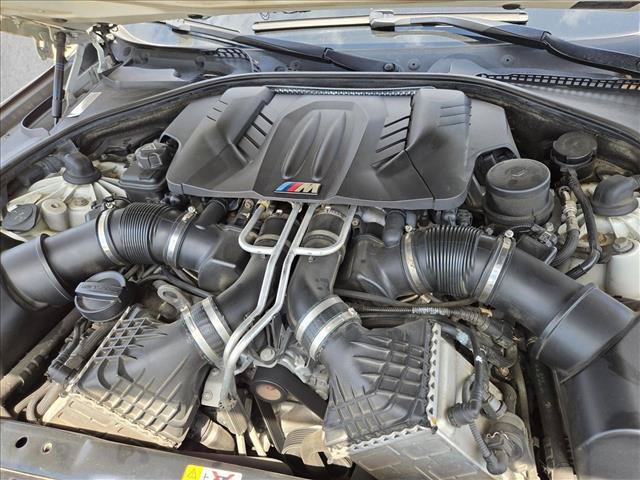 Used 2014 BMW M5 RWD image 22