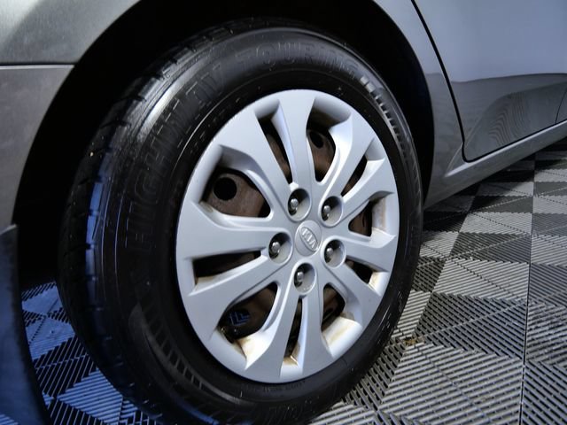 Used 2012 Kia Forte EX FWD image 9