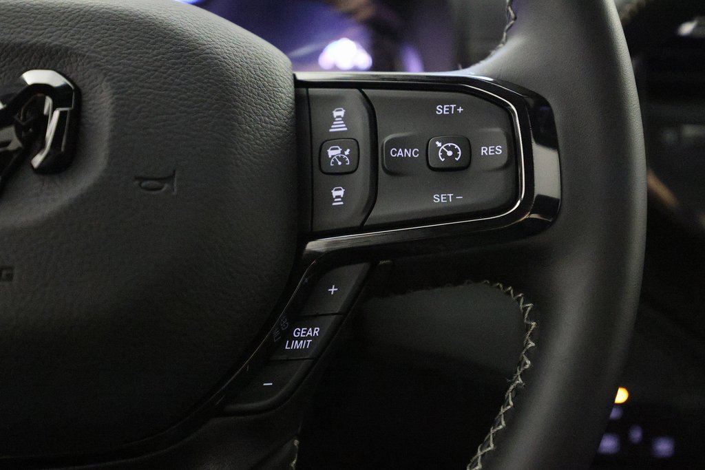 Used 2025 RAM 2500 Limited image 19