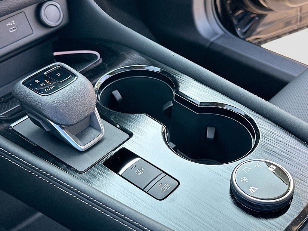 New 2026 Nissan Rogue Platinum image 11