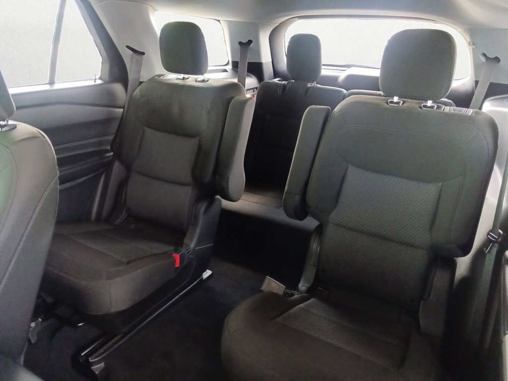 Used 2022 Ford Explorer XLT w/ Class IV Trailer Tow Package image 22