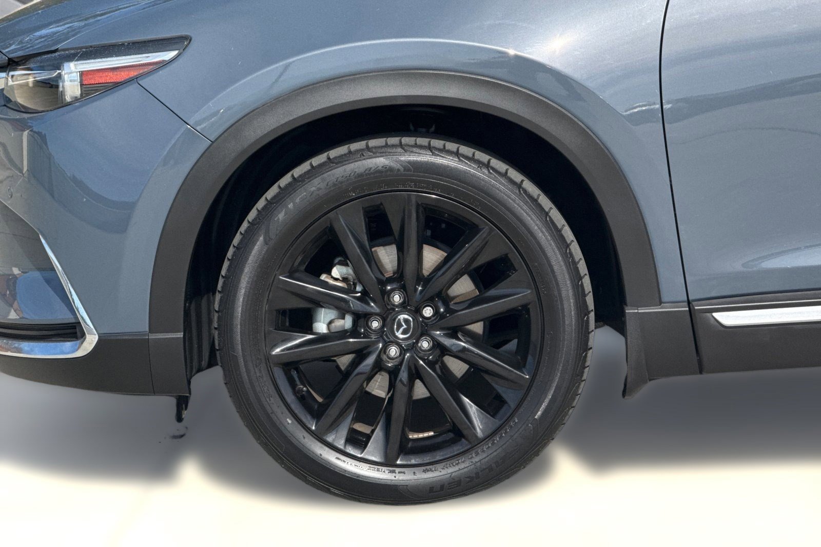 Used 2023 MAZDA CX-9 Carbon Edition image 11