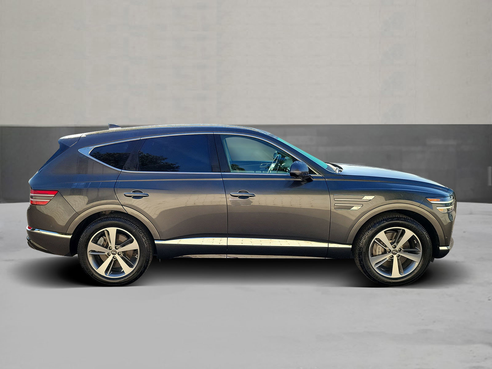 Certified 2023 Genesis GV80 3.5T image 4