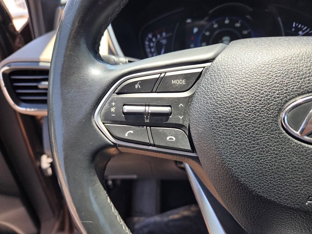 Used 2020 Hyundai Santa Fe Limited FWD image 32