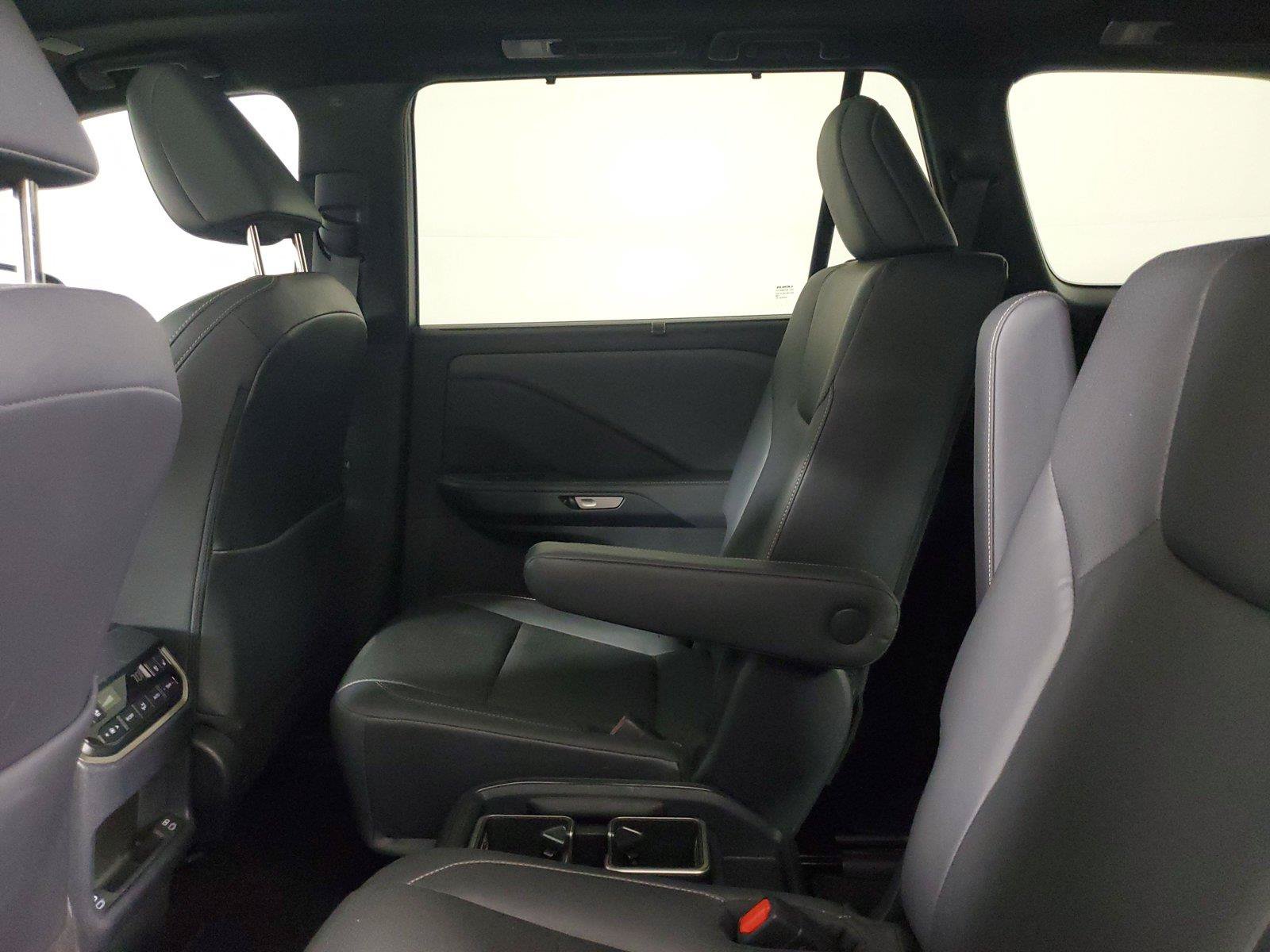 Used 2024 Lexus TX 350 FWD w/ Captains Chair Package image 11