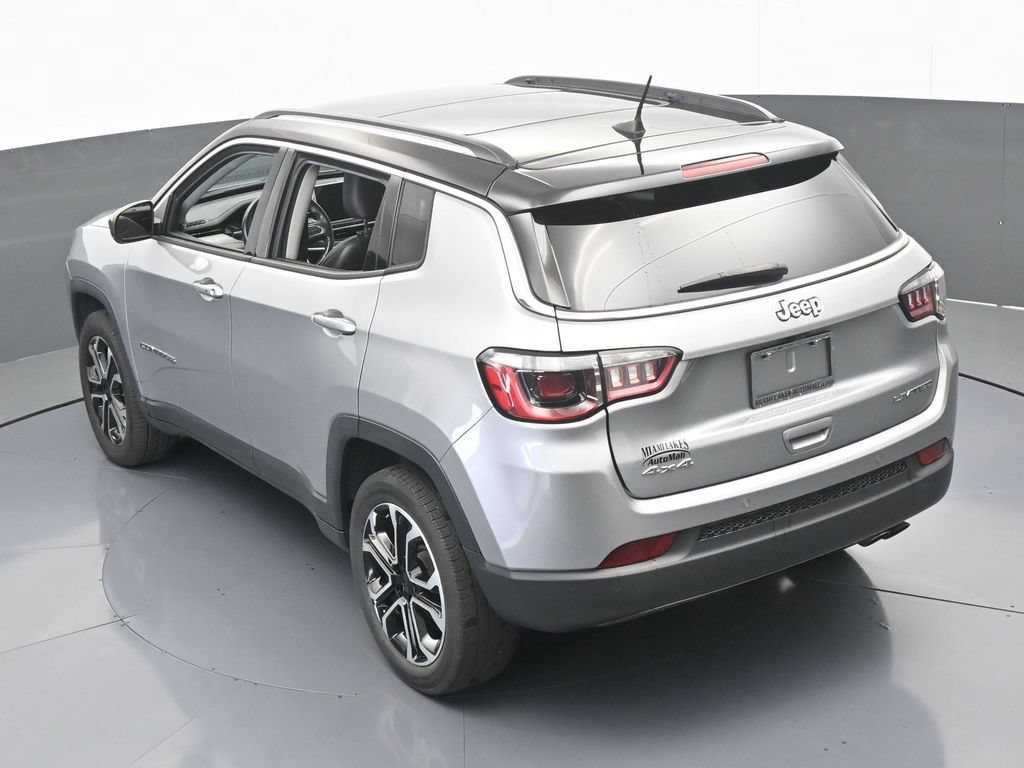 Used 2022 Jeep Compass Limited w/ Sun and Sound Group AWD/4WD image 47