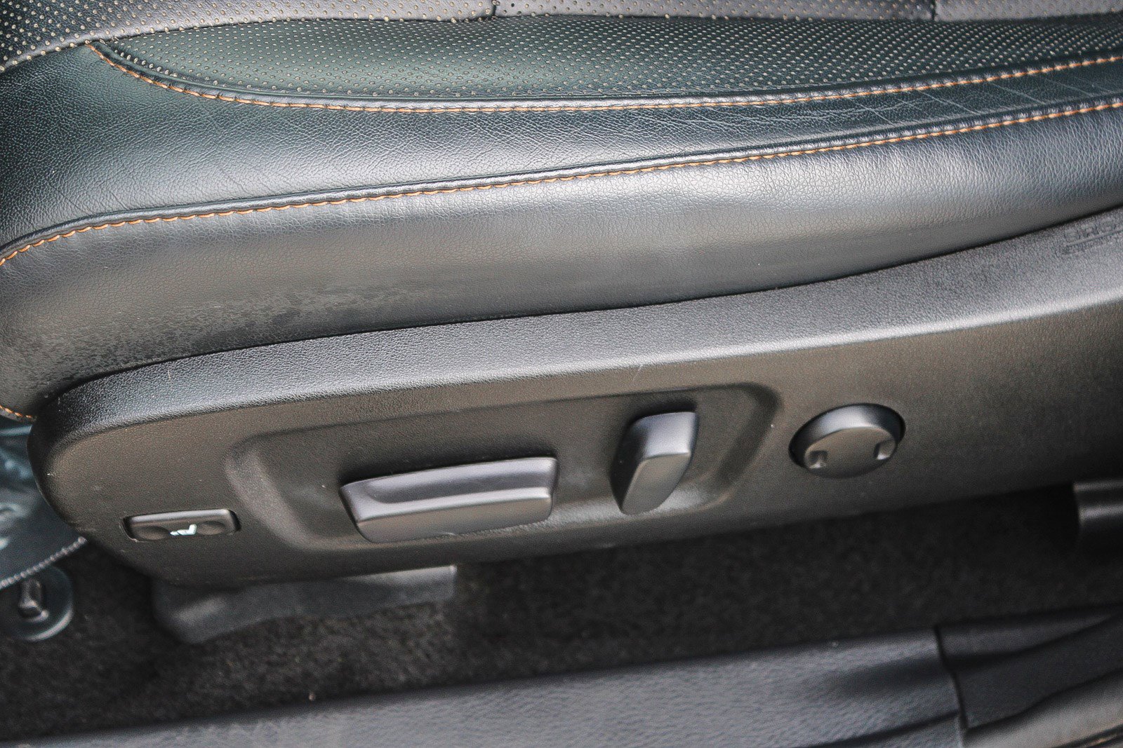 Used 2019 Toyota Highlander Limited Platinum image 22