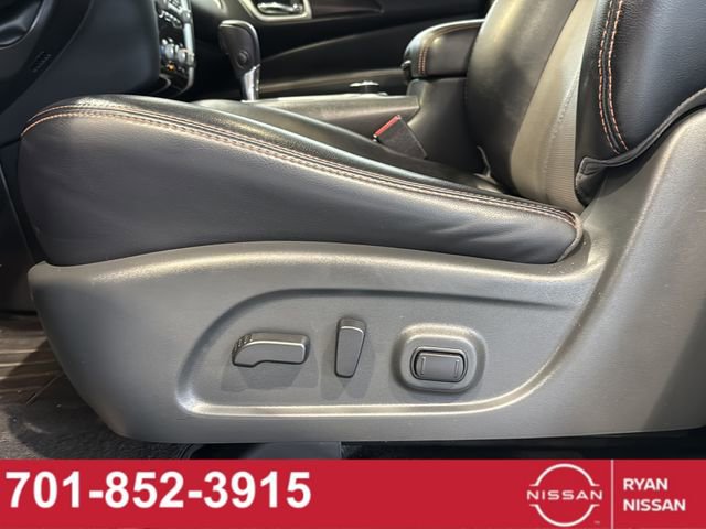 Certified 2020 Nissan Pathfinder SL image 36