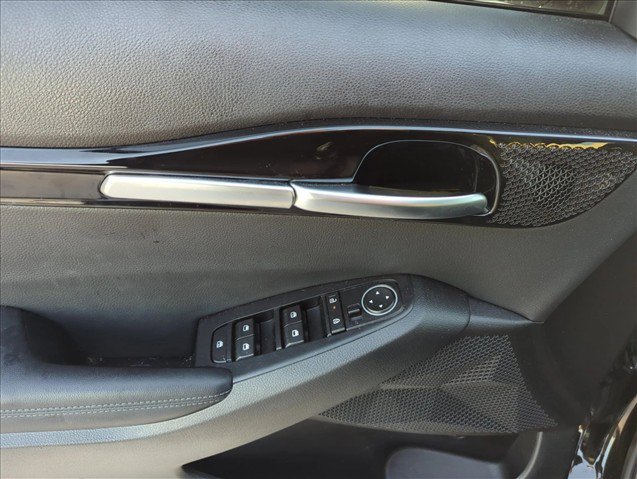 Used 2025 Kia Seltos EX w/ EX Sunroof Package FWD image 9