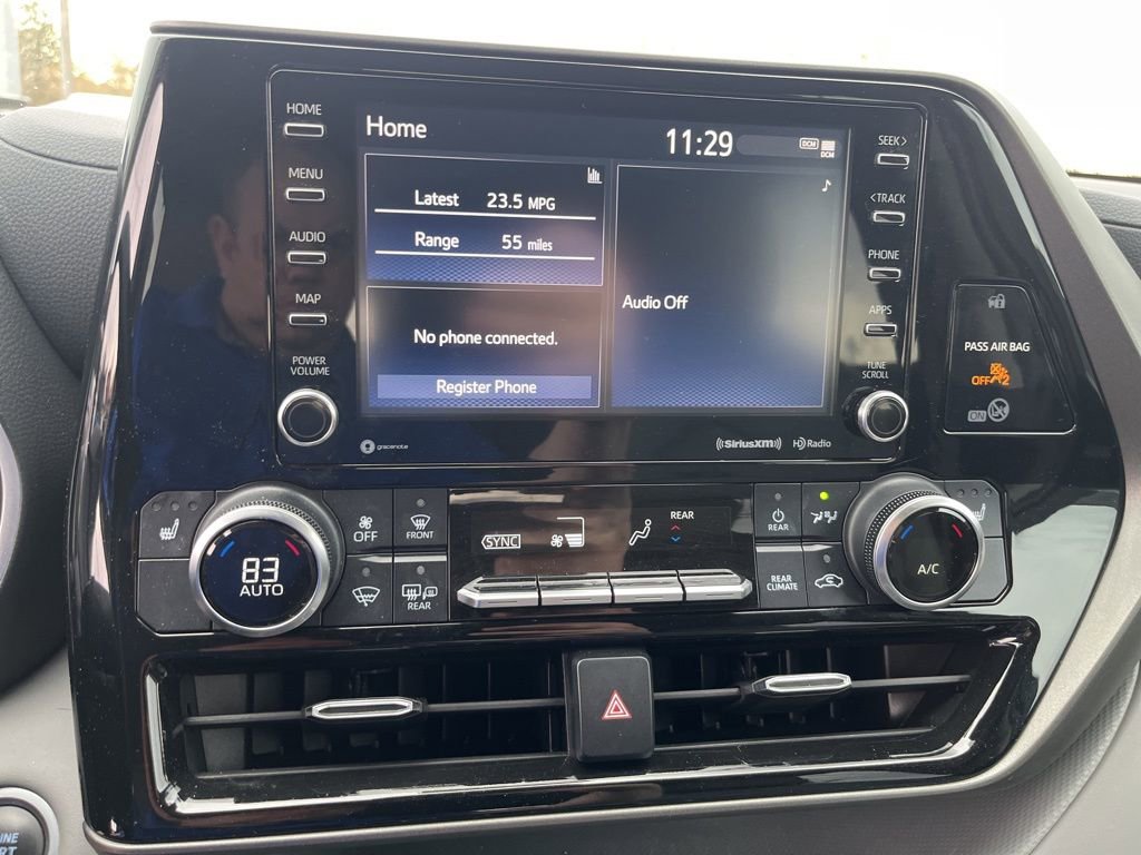 Used 2021 Toyota Highlander XLE image 15