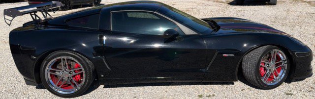 Used 2007 Chevrolet Corvette Z06 w/ Preferred Equipment Group RWD image 13