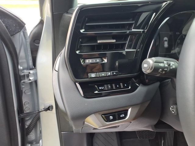 Used 2024 Lexus RX 350 Premium w/ Accessory Package (Z1) AWD/4WD image 18