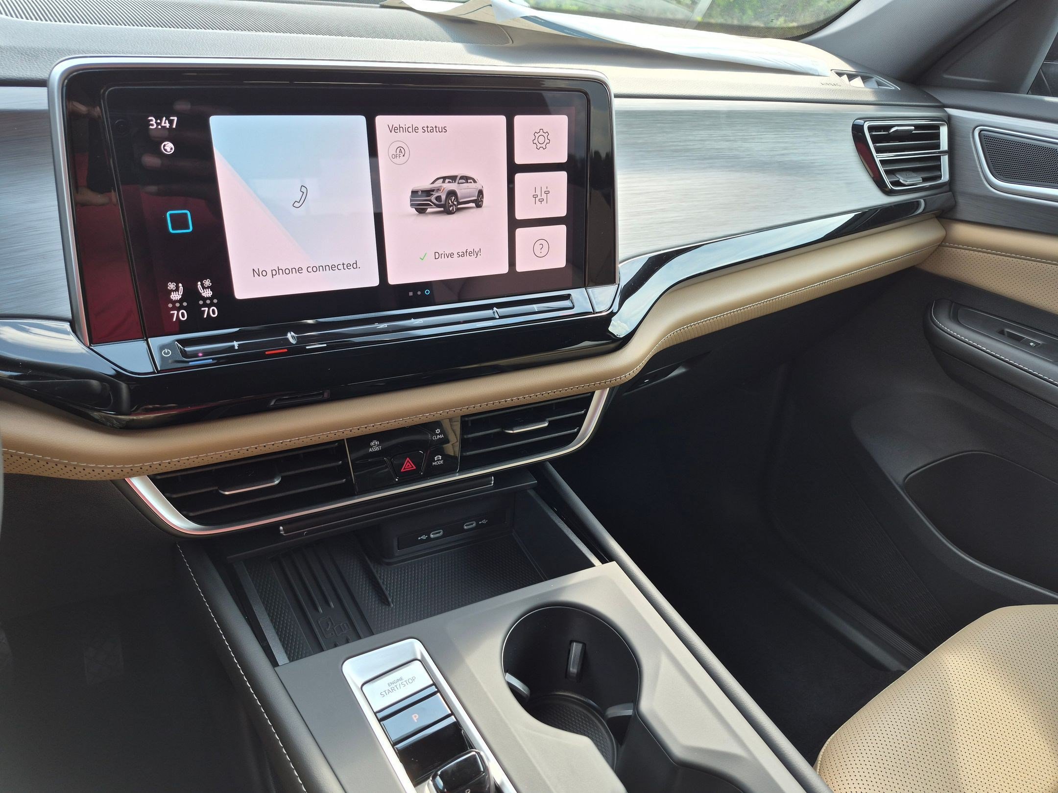 New 2026 Volkswagen Atlas Cross Sport SE FWD image 21