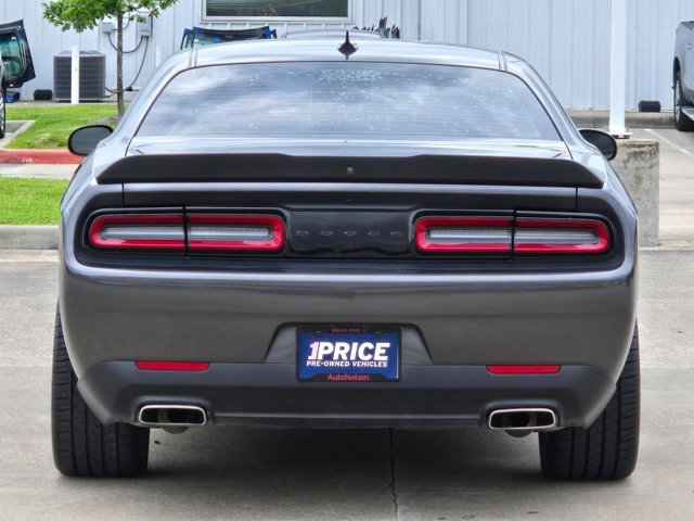 Used 2020 Dodge Challenger SXT w/ Blacktop Package image 6