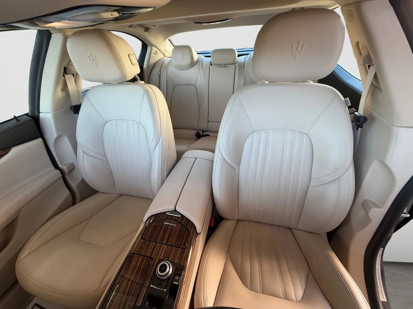 Used 2019 Maserati Ghibli S Q4 AWD/4WD image 13