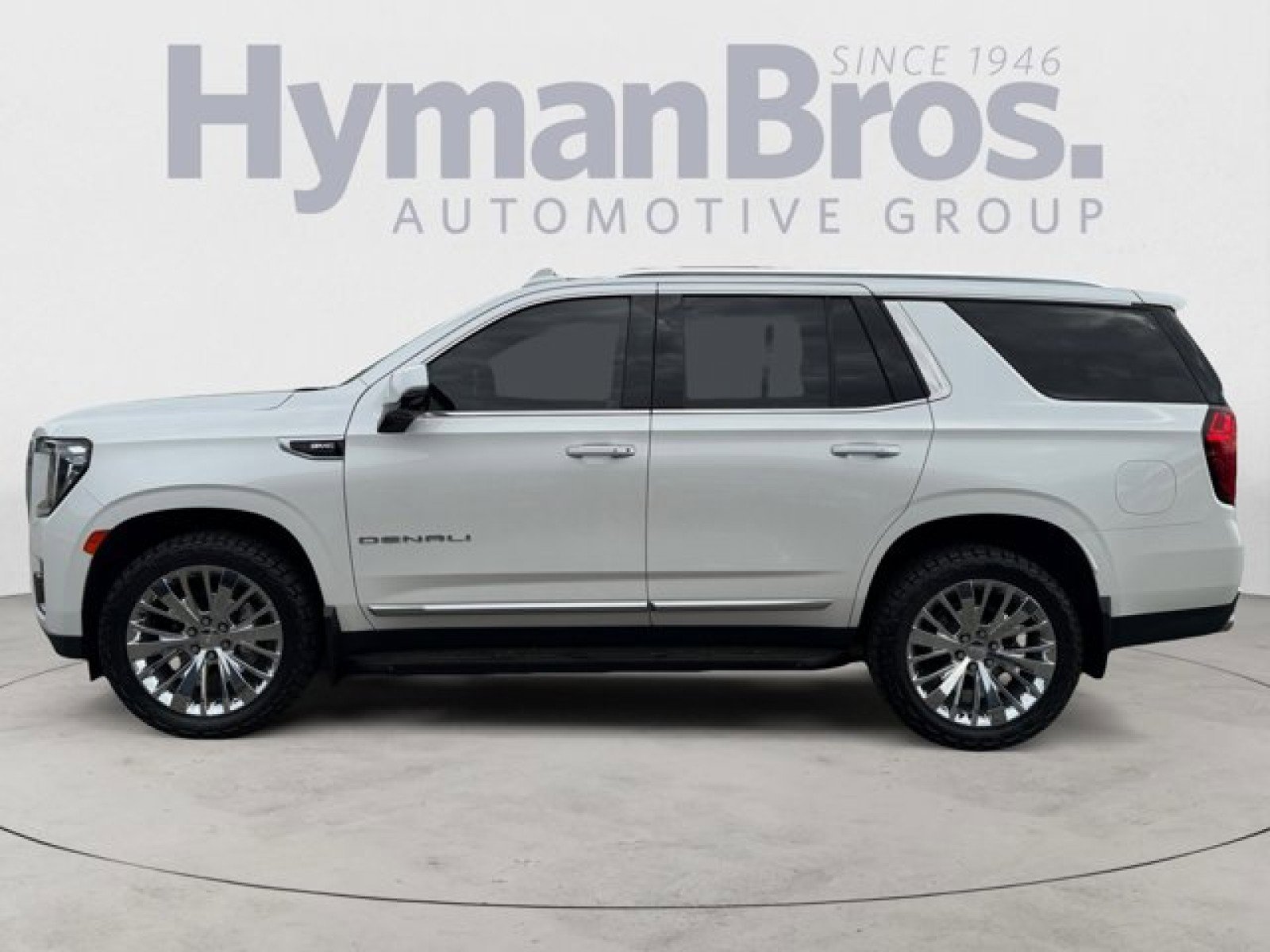 Used 2021 GMC Yukon Denali w/ LPO, Illumination Package AWD/4WD image 6