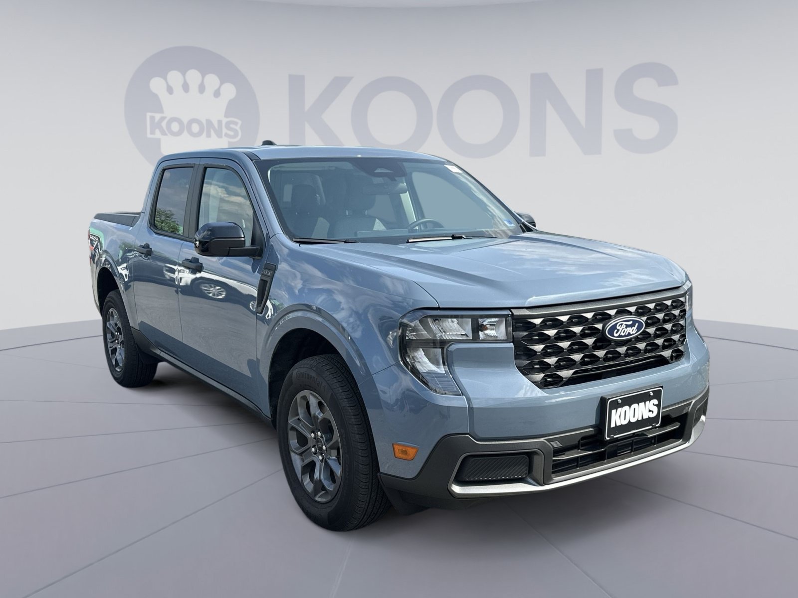 Used 2025 Ford Maverick XLT w/ XLT Luxury Package AWD/4WD image 2