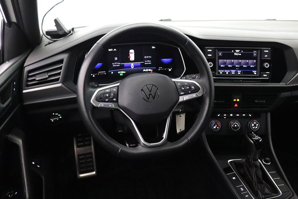 Used 2024 Volkswagen Jetta Sport FWD image 12