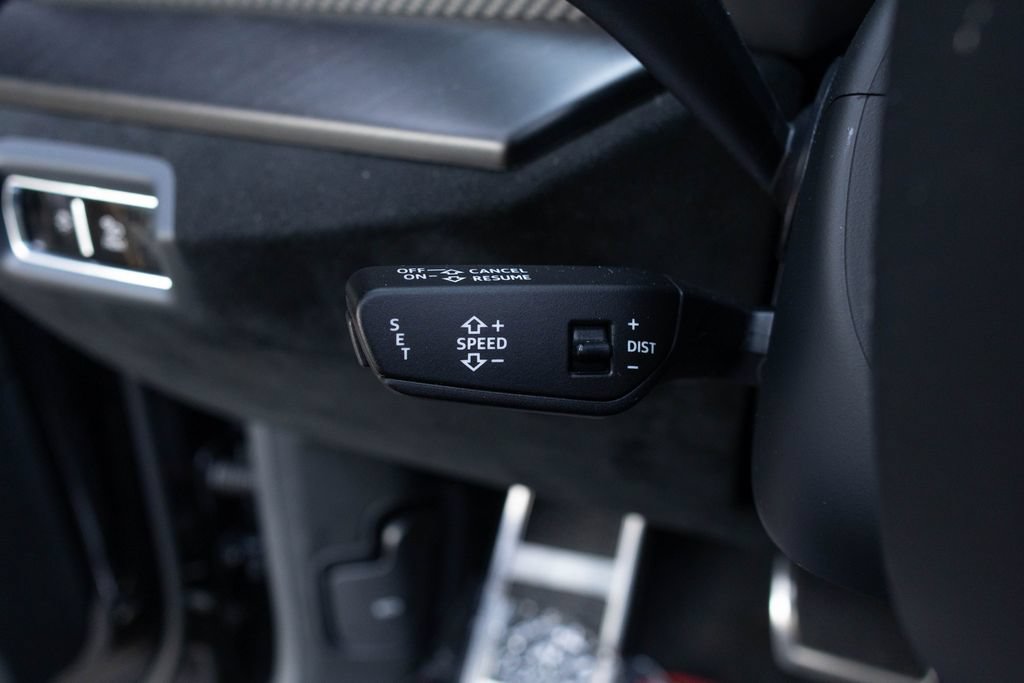 Used 2024 Lamborghini Urus Performante AWD/4WD image 41