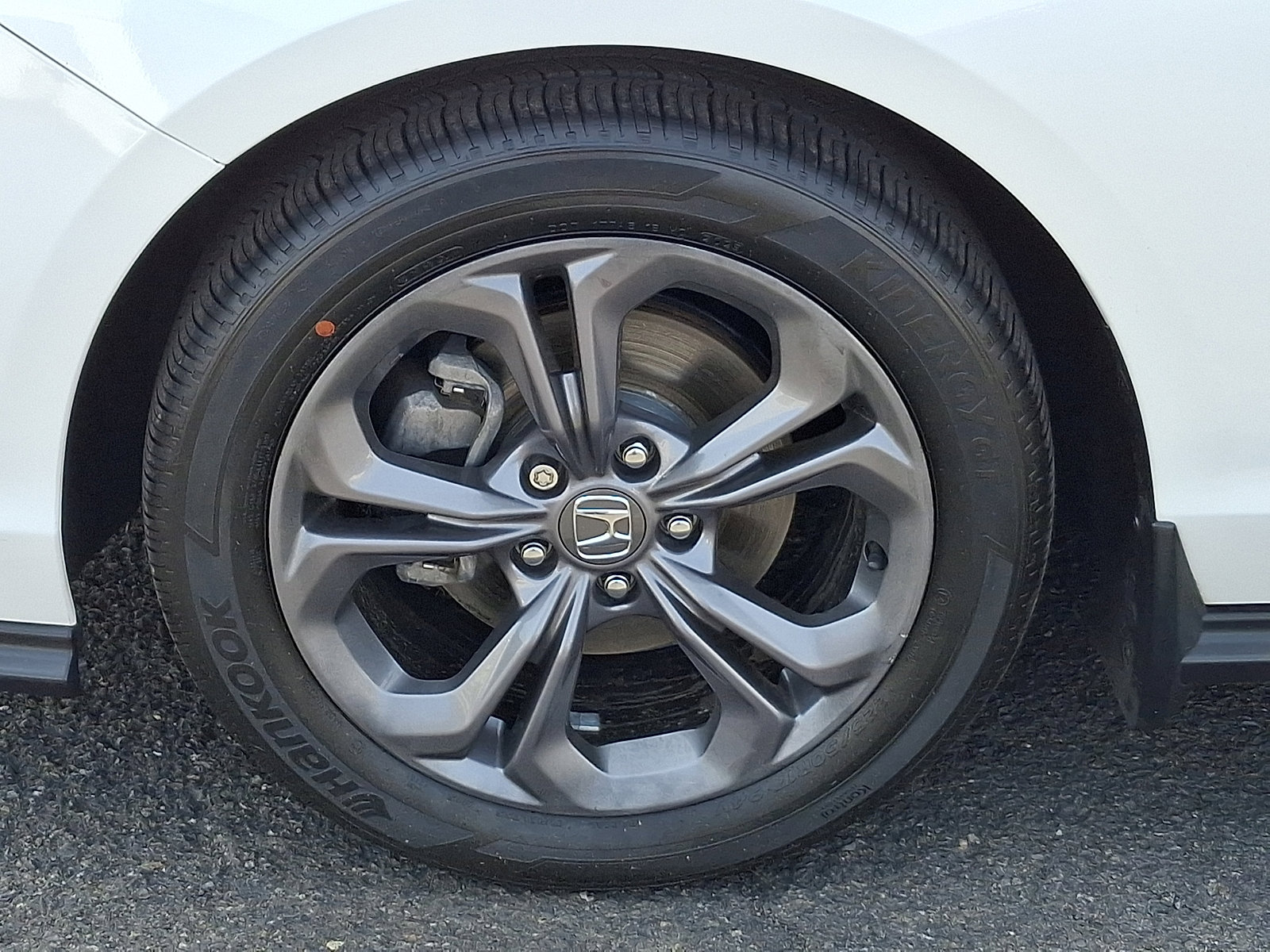 Used 2023 Honda Accord EX image 27