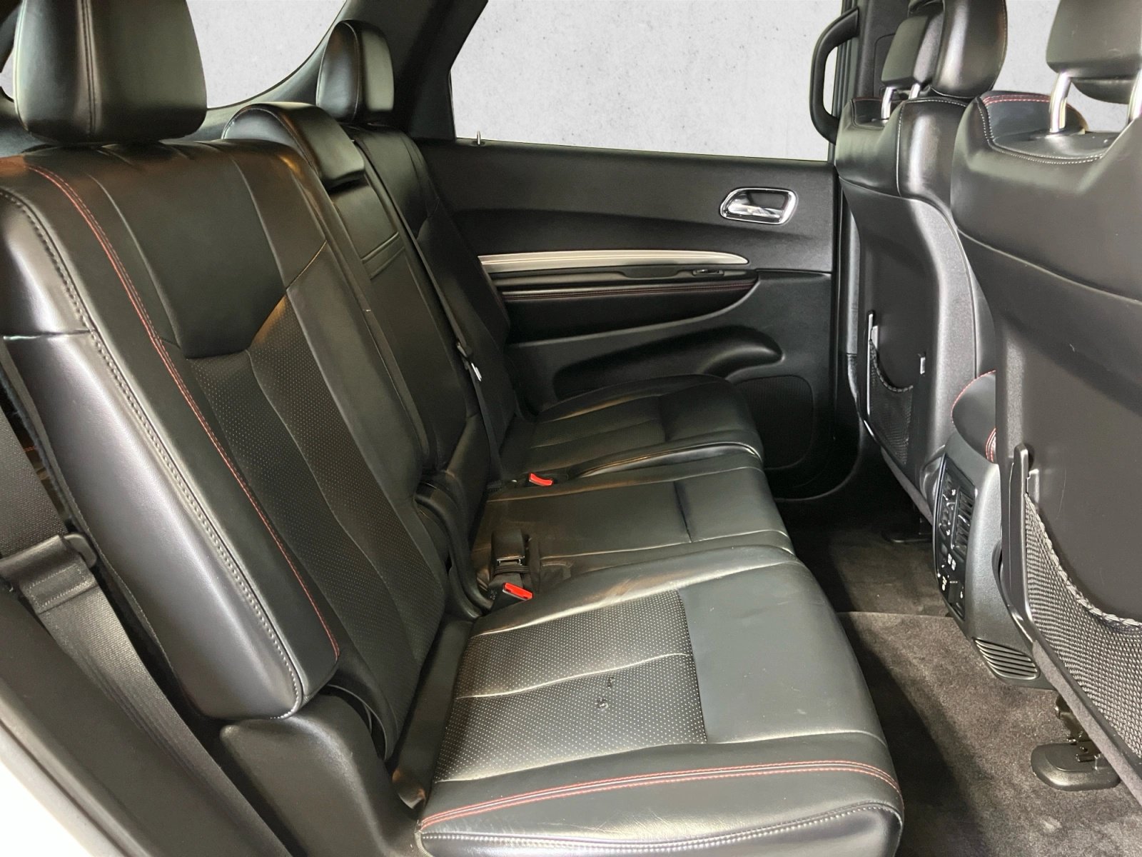 Used 2015 Dodge Durango R/T w/ Blacktop Package RWD image 25