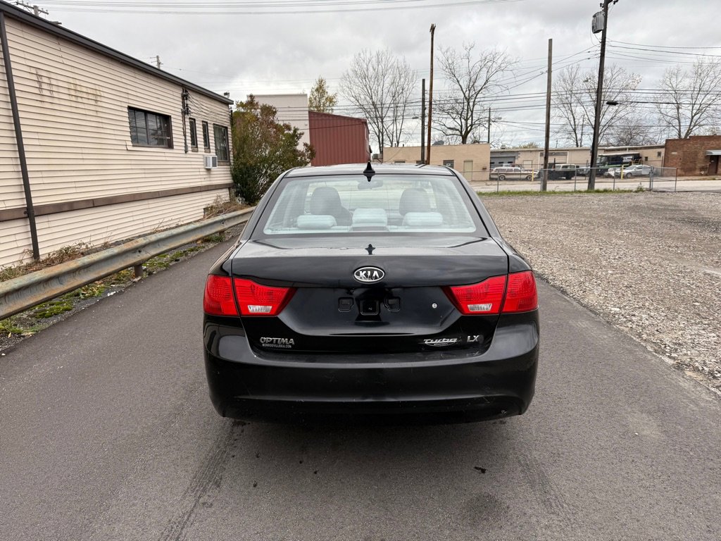 Used 2009 Kia Optima LX image 4
