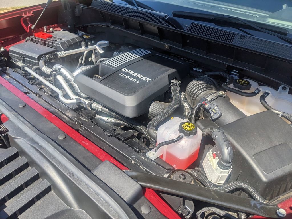 Used 2024 Chevrolet Silverado 1500 LT w/ Safety Package image 61