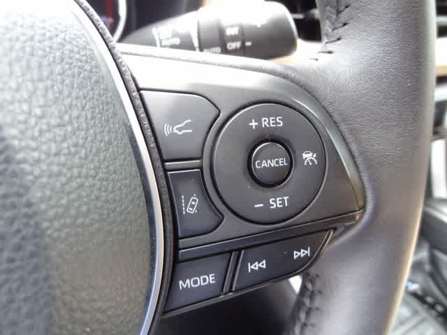 Used 2024 Toyota RAV4 XLE w/ Convenience Package AWD/4WD image 21