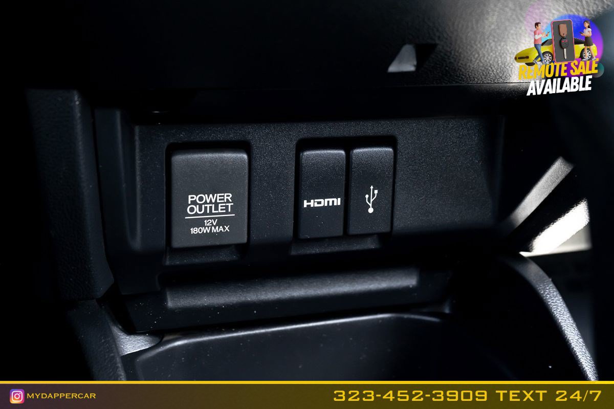 Used 2017 Honda Fit EX image 25