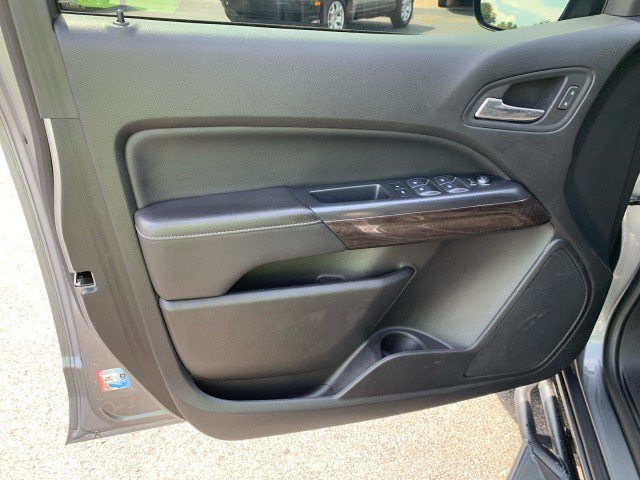 Used 2020 GMC Canyon SLE w/ Elevation Edition AWD/4WD image 11