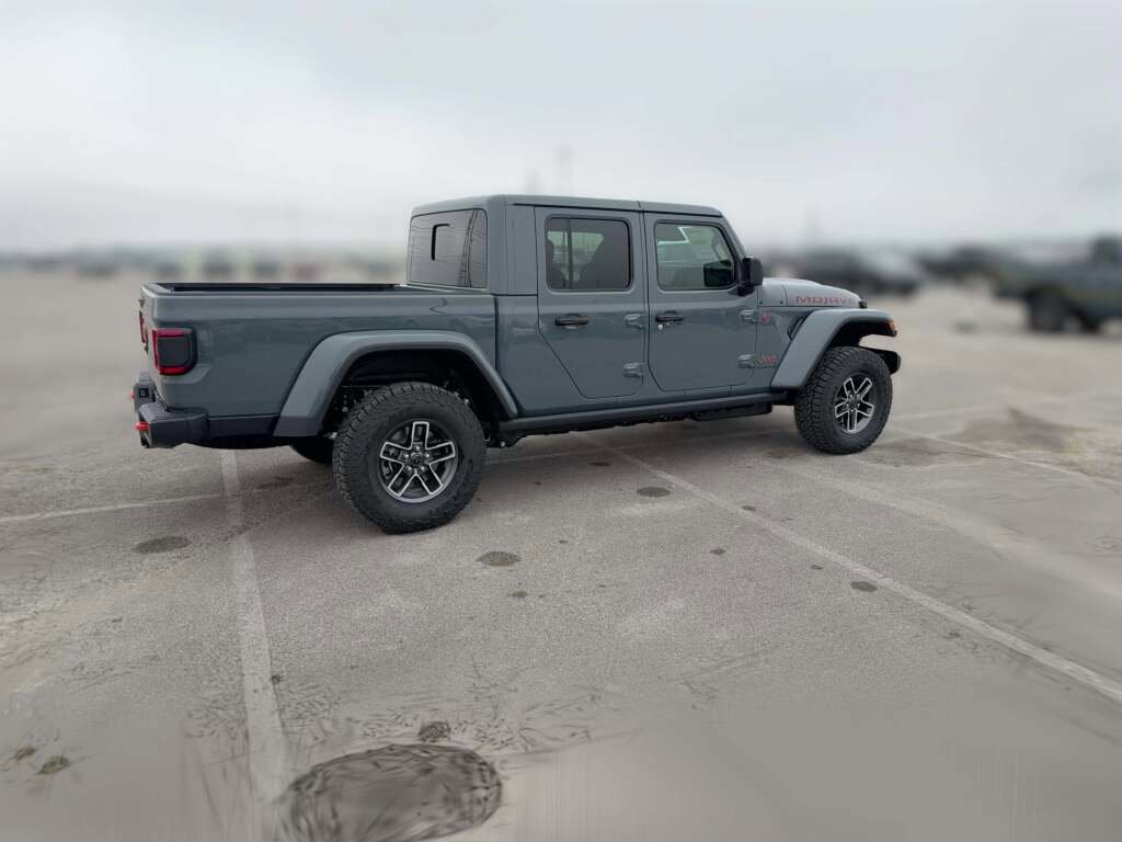 New 2026 Jeep Gladiator Mojave image 13
