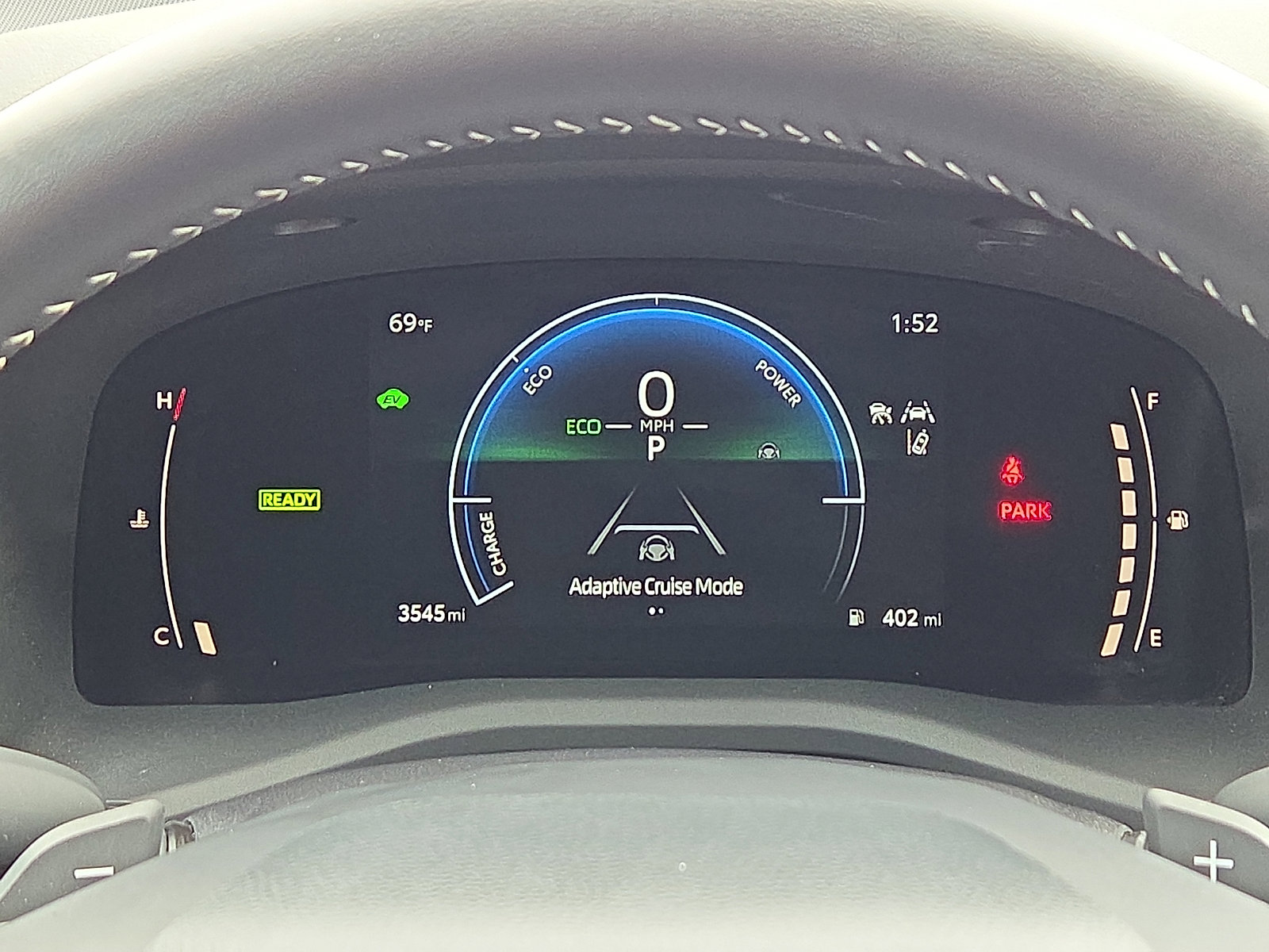 Used 2025 Toyota Camry SE image 23