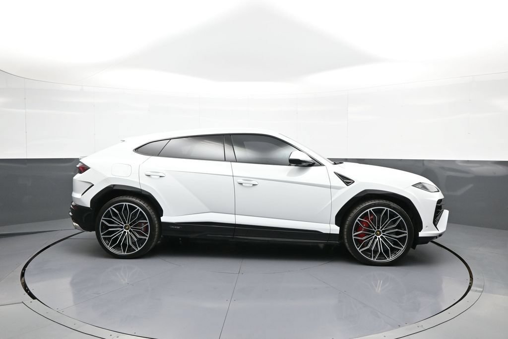 Used 2025 Lamborghini Urus SE AWD/4WD image 7