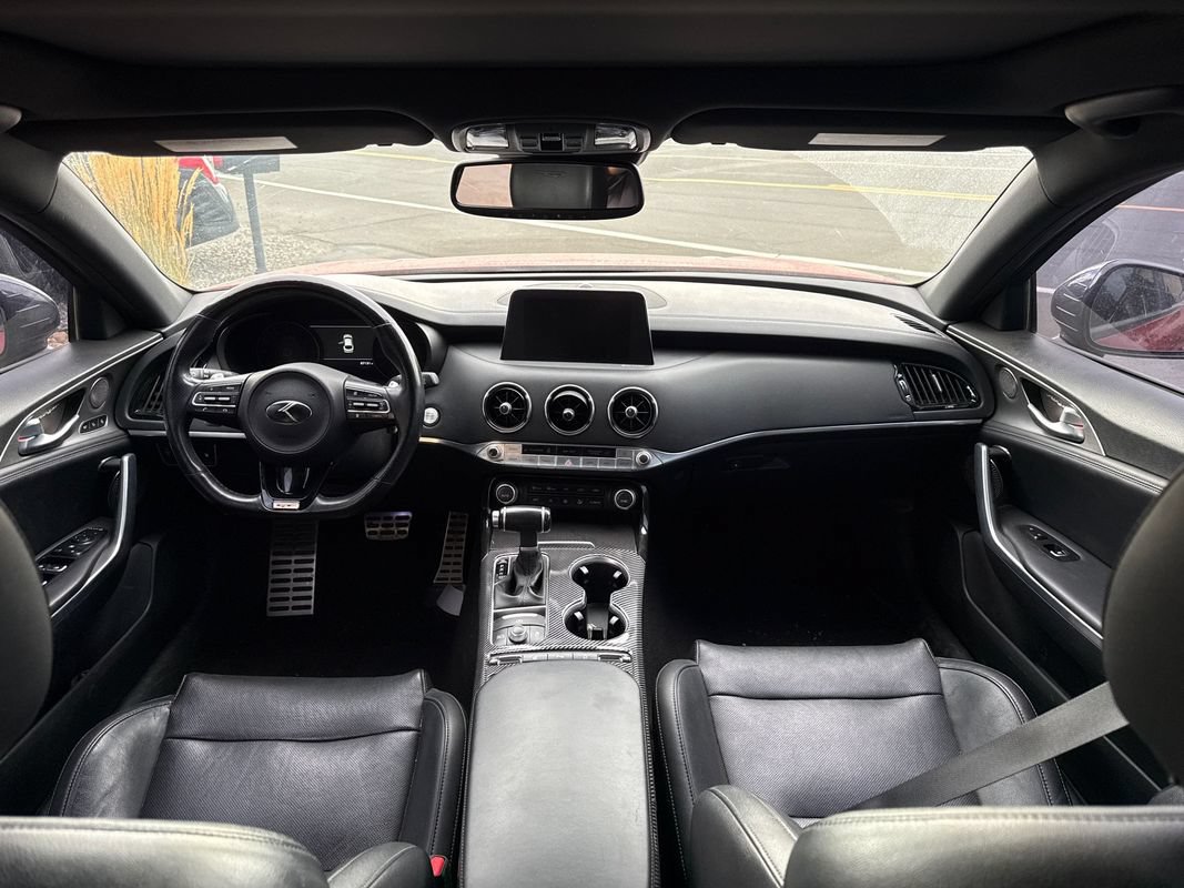 Used 2019 Kia Stinger GT1 AWD/4WD image 43