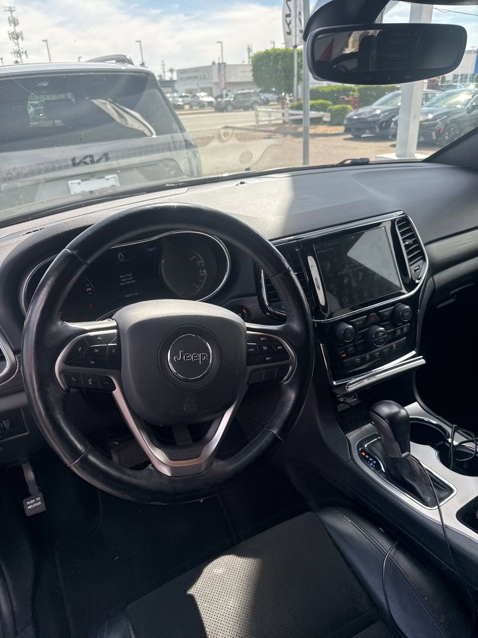 Used 2020 Jeep Grand Cherokee Altitude image 5