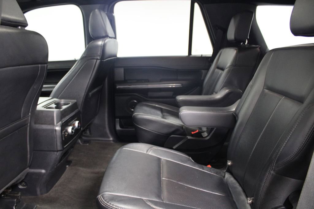Used 2021 Ford Expedition XLT image 24