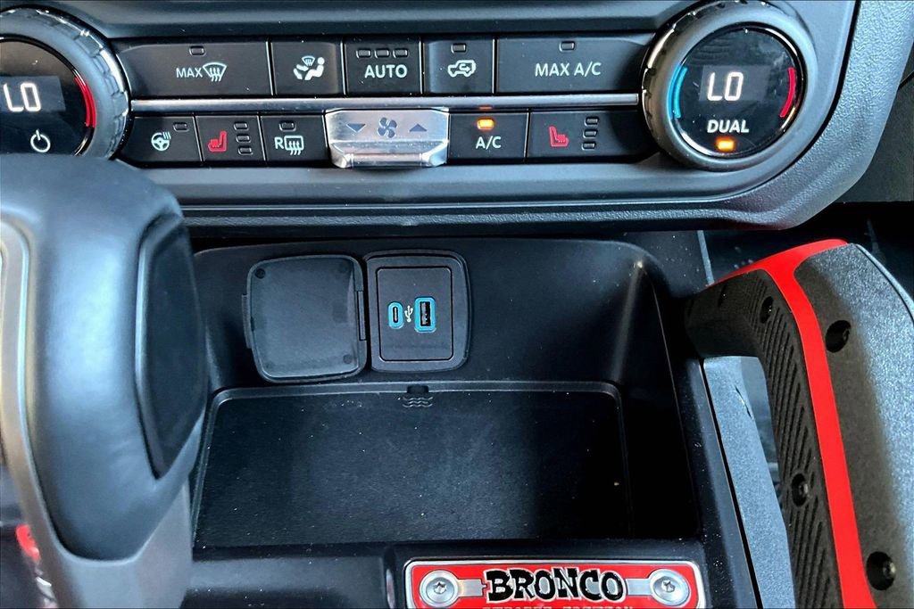 Used 2025 Ford Bronco Stroppe Edition AWD/4WD image 18