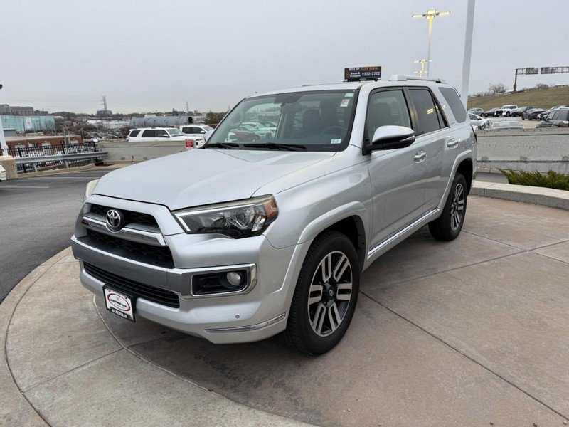 Used 2015 Toyota 4Runner Limited image 11