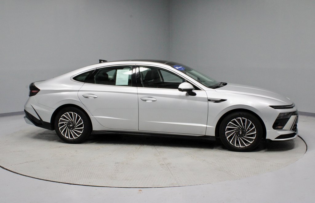 Certified 2024 Hyundai Sonata Limited image 13