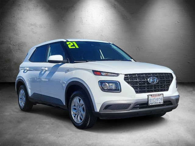Used 2021 Hyundai Venue SE FWD video 2