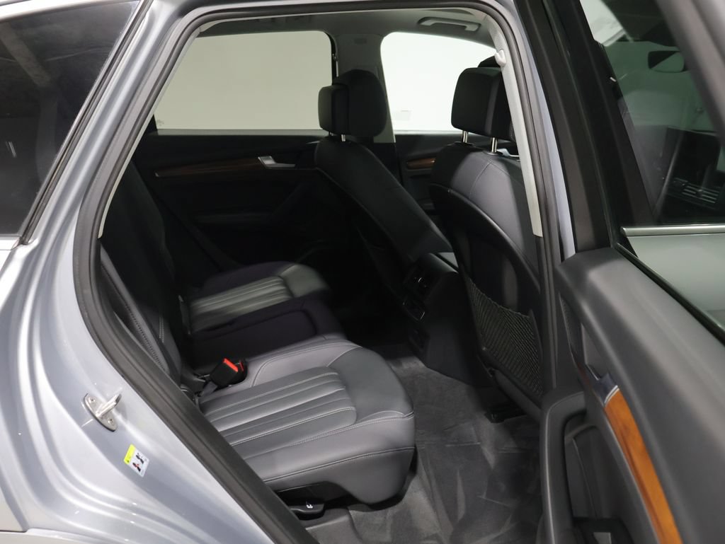 Used 2023 Audi Q5 2.0T Premium Plus AWD/4WD image 18