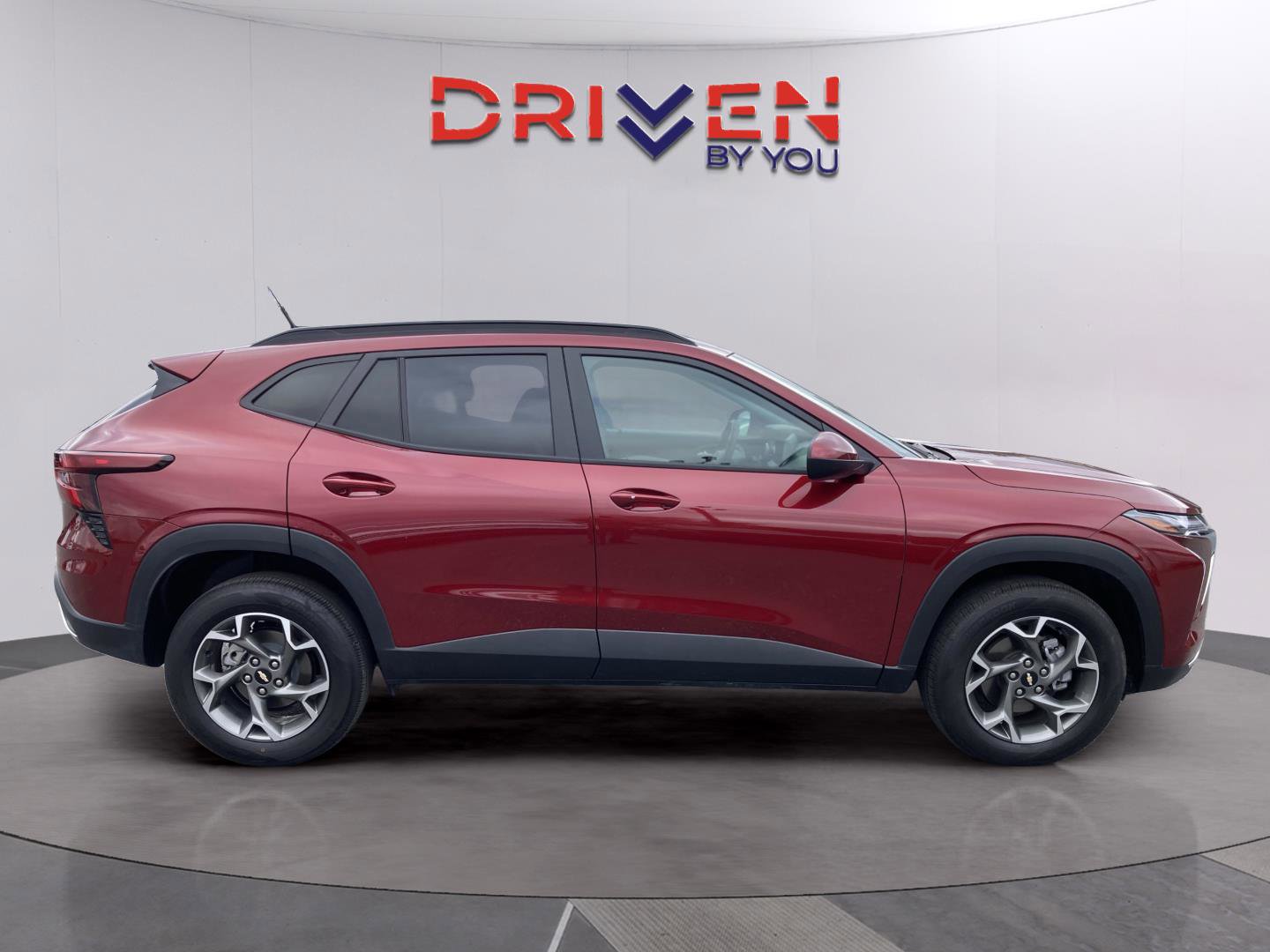 Used 2024 Chevrolet Trax LT w/ Driver Confidence Package image 7