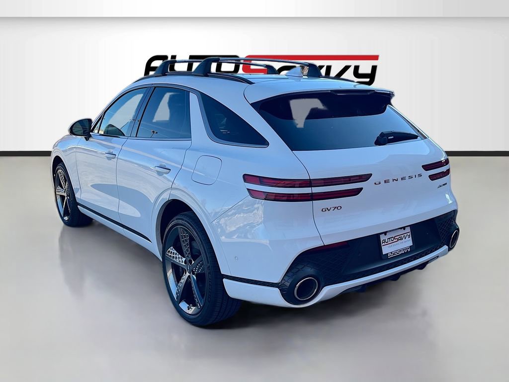 Used 2025 Genesis GV70 3.5T Sport w/ Sport Advanced Package image 5