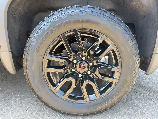 New 2026 GMC Sierra 1500 Elevation w/ Elevation Premium Package AWD/4WD image 4