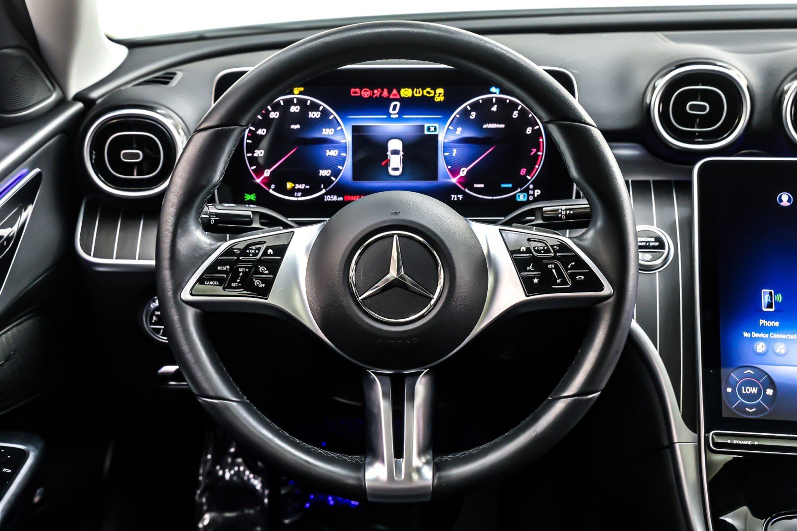 Used 2023 Mercedes-Benz C 300 Sedan image 19